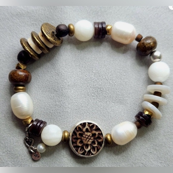 Silpada B1989 Pearl  Bronzite Howlite BrassSterling silver stretch Bracelet - Picture 8 of 9